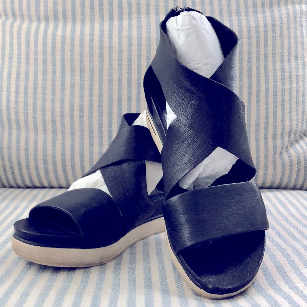 Eileen Fisher SANDAL